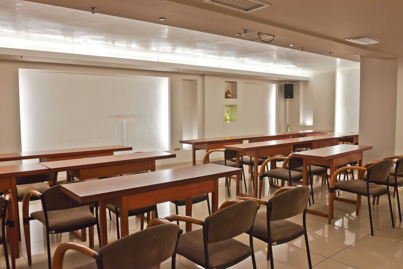Ξενοδοχείο Palace Glyfada 4*